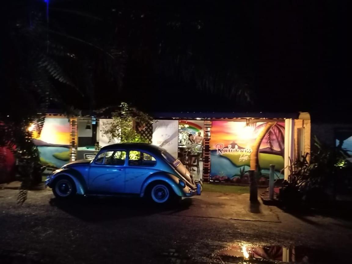 Rainbow Bed N Bfast Hostel ปันไตเจอนัง ภายนอก รูปภาพ
