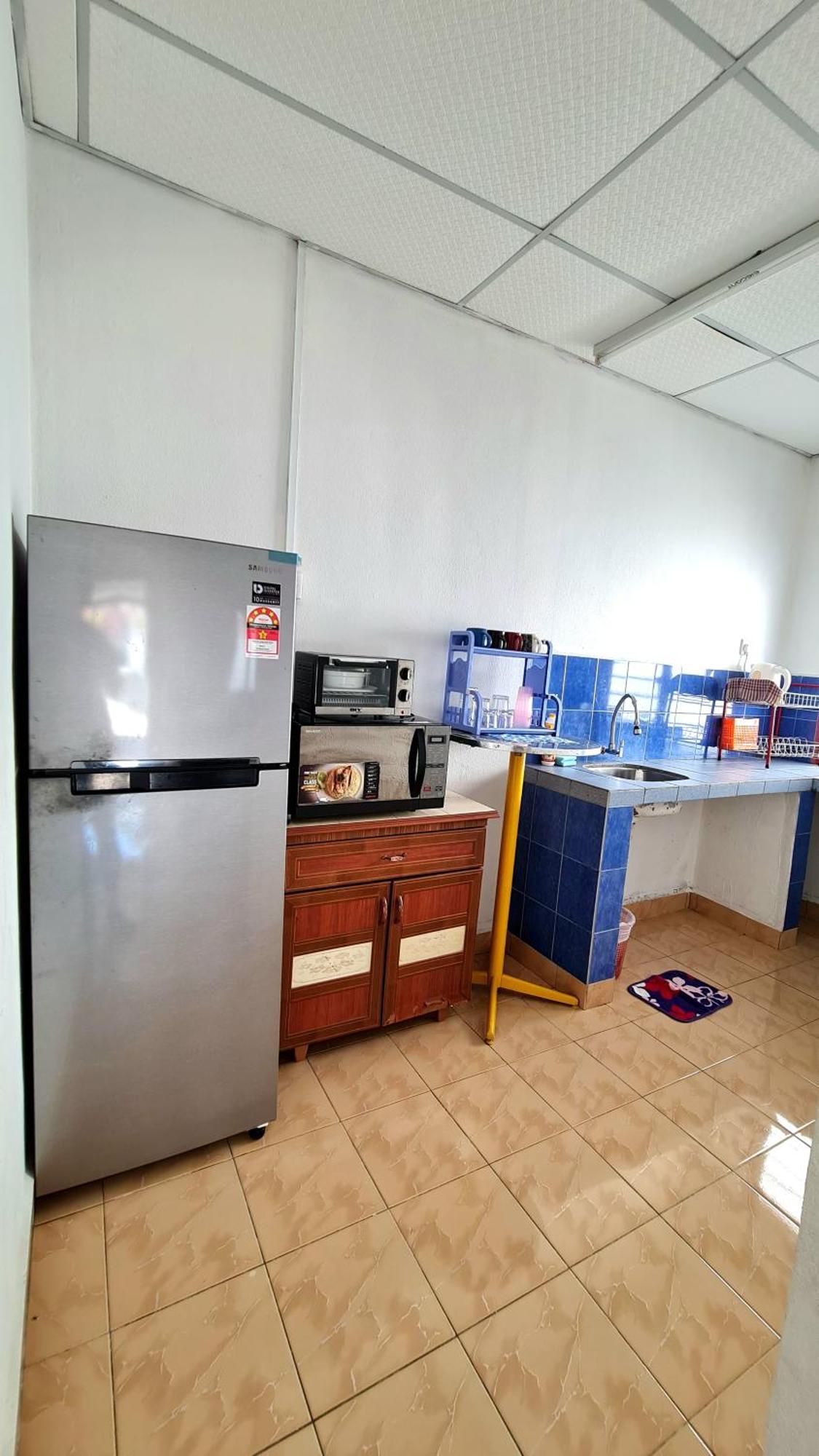 Rainbow Bed N Bfast Hostel ปันไตเจอนัง ภายนอก รูปภาพ
