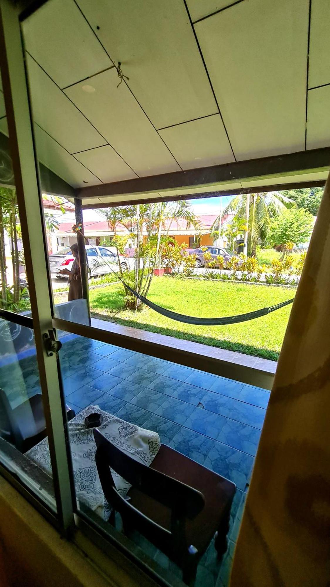 Rainbow Bed N Bfast Hostel ปันไตเจอนัง ภายนอก รูปภาพ