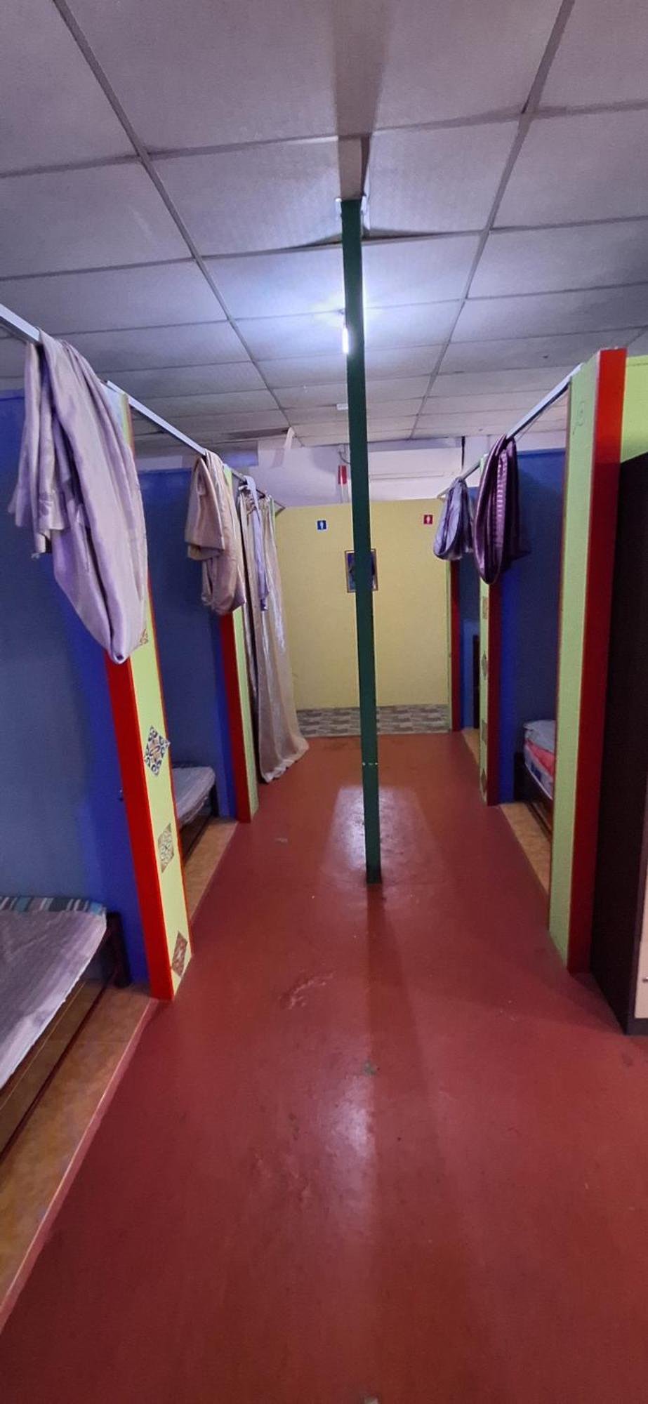 Rainbow Bed N Bfast Hostel ปันไตเจอนัง ภายนอก รูปภาพ
